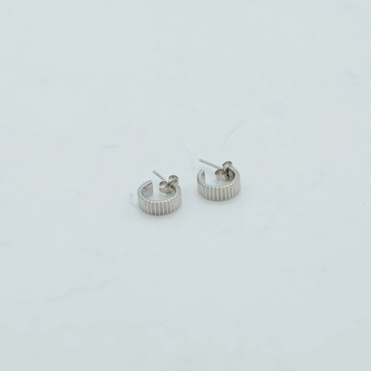 Lined Hoop Studs (Sliver) - SOPHIE