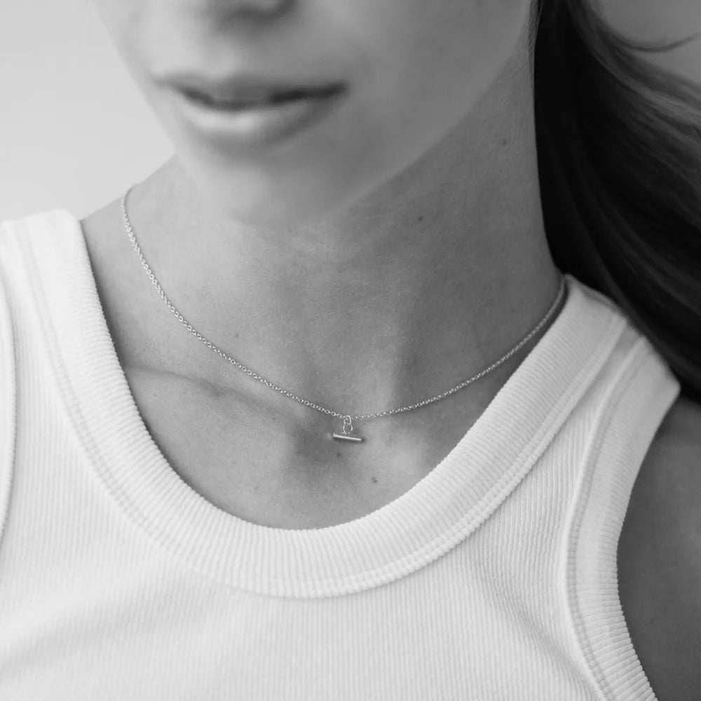 Mini Bar Necklace (Sliver) - SOPHIE